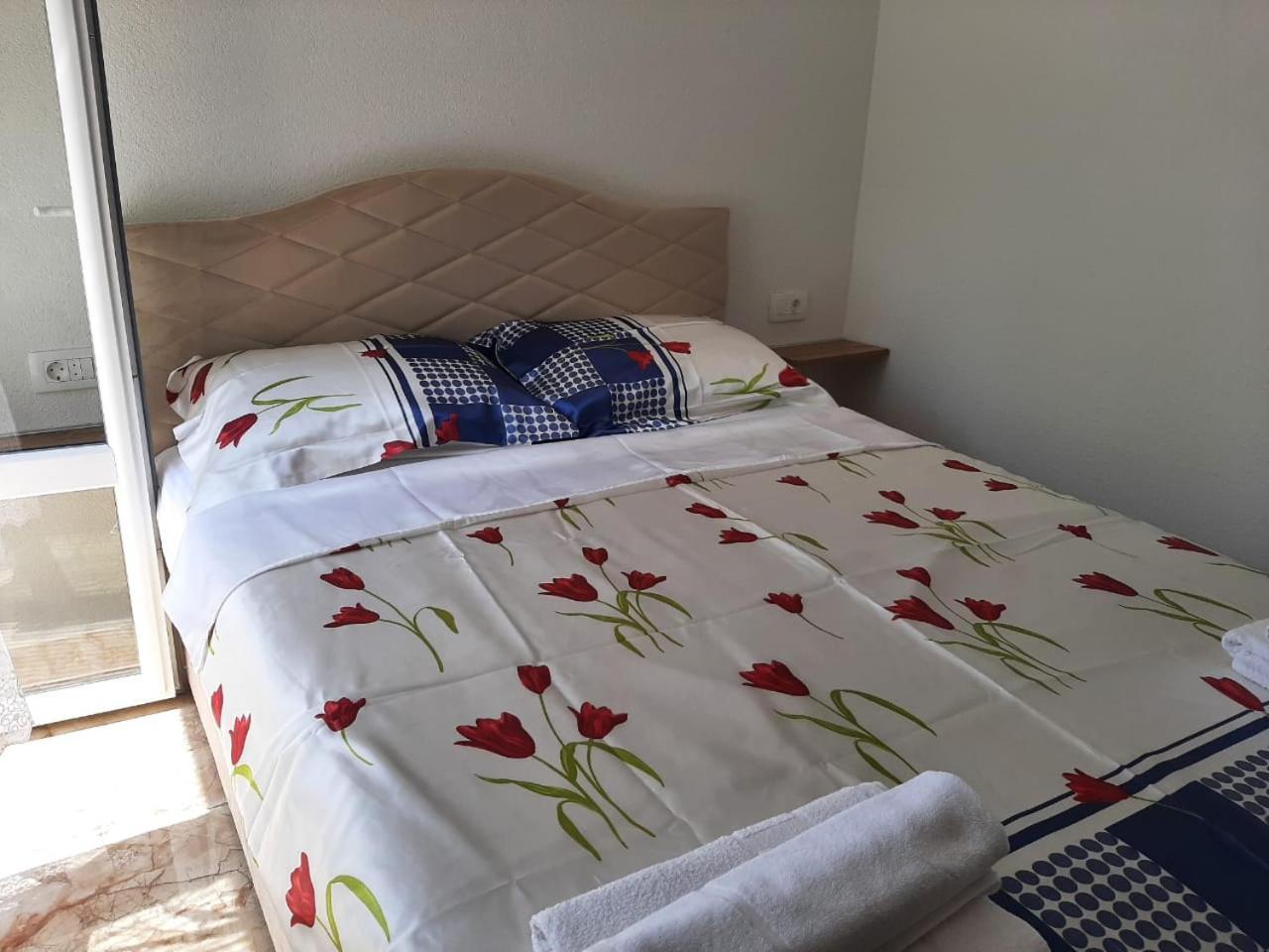 Duricic Apartmani Budva Eksteriør billede